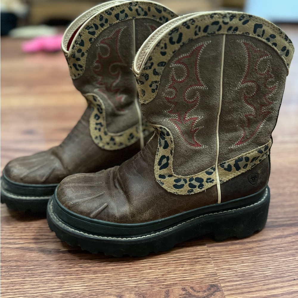 Used Ariat boots